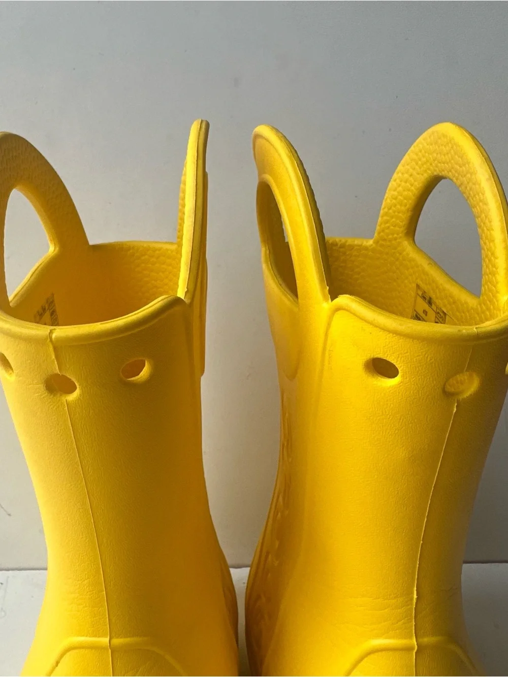Crocs Handle It Rain Boots Kids Yellow Waterproof Pull On C13 Rubber Shoes